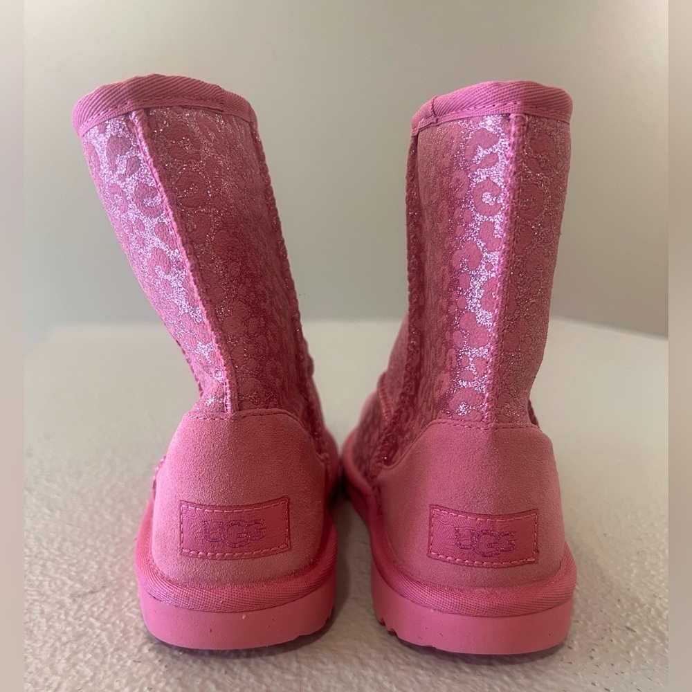 UGG Girls' Classic II Glitter Leopard Print Boots - Little Kid, Big Kid - Picture 3 of 7